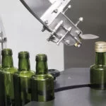 Máquina de fechar garrafas de vidro: o melhor guia
